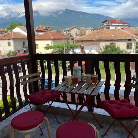 Cosy Apartment Near The Gondola Lift Of Bansko *